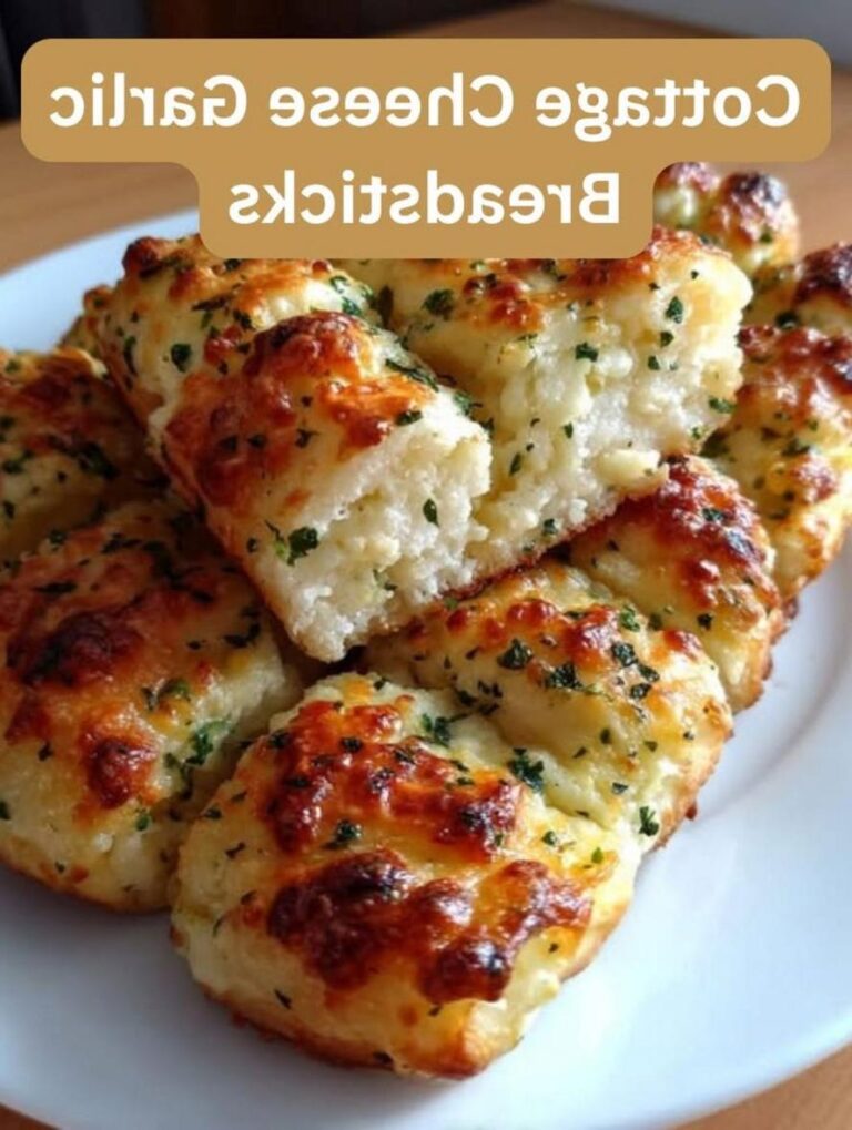 Easy Cheesy Cottage Cheese Garlic Breadsticks