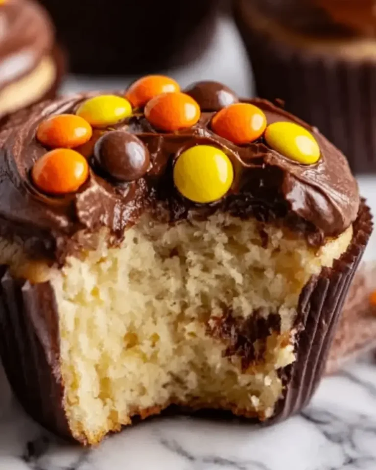 Gooey Chocolate Peanut Butter Cupcakes Recipe