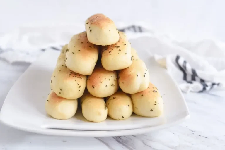 Copycat Olive Garden Bread Sticks